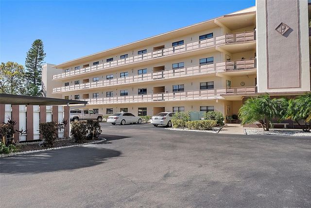 6188 80TH STREET N 303, St Petersburg, FL 33709