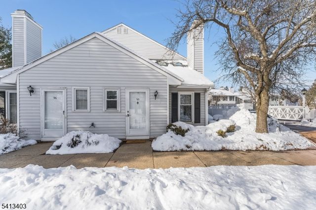 95 Huckleberry Ct, Readington Twp., NJ 08887