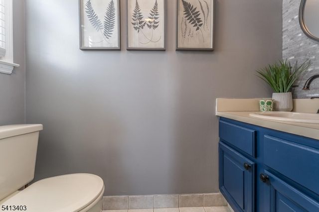 95 Huckleberry Ct, Readington Twp., NJ 08887