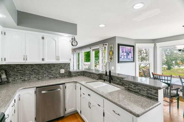 1772 Lafayette Lane, Mound, MN 55364