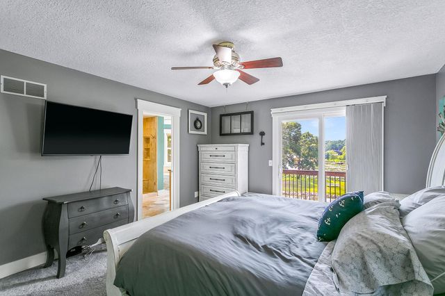 1772 Lafayette Lane, Mound, MN 55364