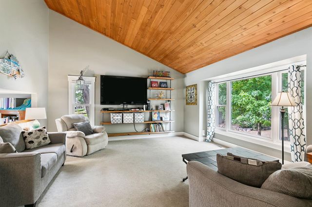 1772 Lafayette Lane, Mound, MN 55364