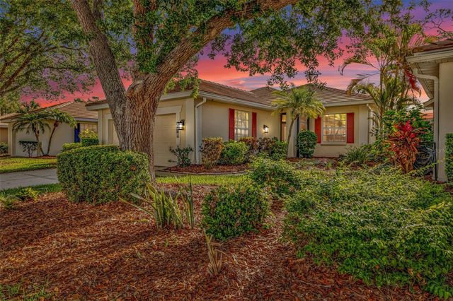 878 CHALMERS DRIVE 878, Venice, FL 34293