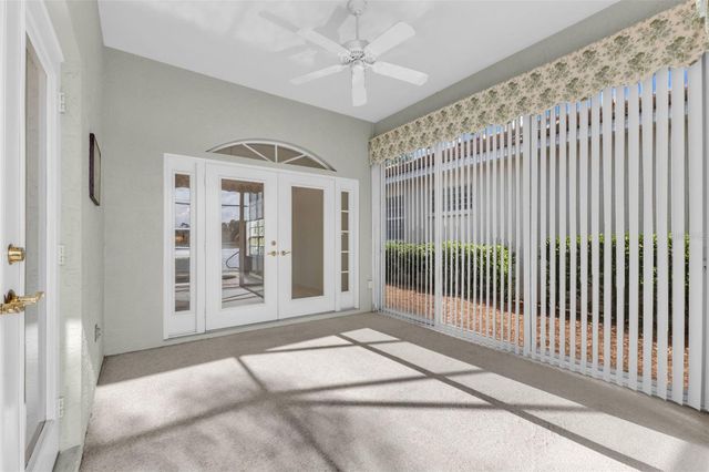 878 CHALMERS DRIVE 878, Venice, FL 34293