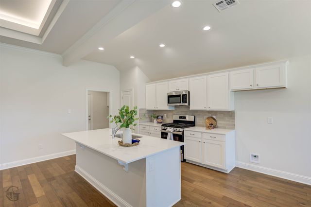 4225 Toledo Bend, Bossier City, LA 71111