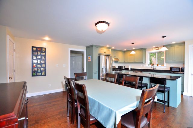 114 El Toro Drive, Bristol, CT 06010