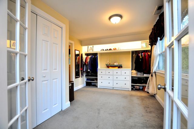 114 El Toro Drive, Bristol, CT 06010