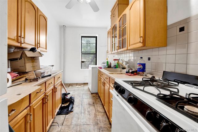 823 E 147th Street 3, Bronx, NY 10455