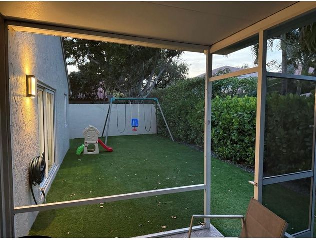 6165 NW 77th Place, Parkland, FL 33067