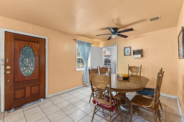 211 Crescent Drive, Pasadena, TX 77506