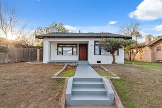 555 N Harrison Avenue, Fresno, CA 93728