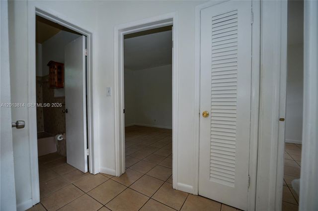 5825 Buchanan St 1, Hollywood, FL 33021