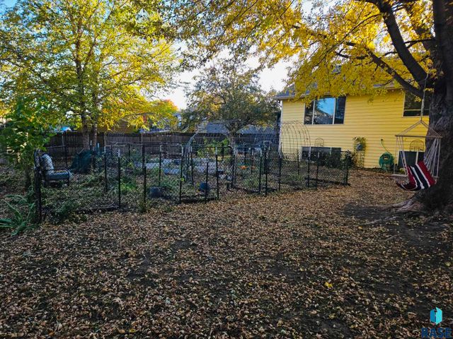 2520 S Alpine Ave Avenue, Sioux Falls, SD 57110