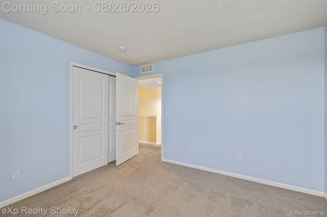 56626 Leeds Lane, Macomb Township, MI 48042