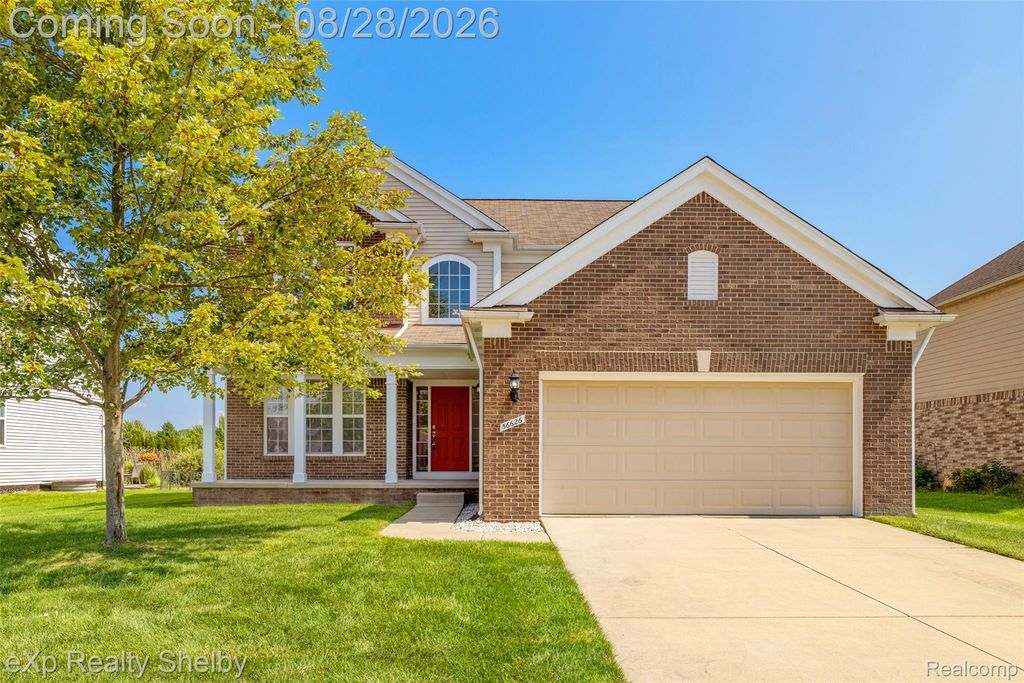 56626 Leeds Lane, Macomb Township, MI 48042
