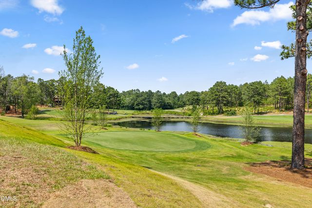 124 Warren Lake Road, Aberdeen, NC 28315