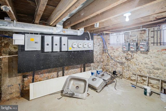 305 N 41ST ST, Philadelphia, PA 19104