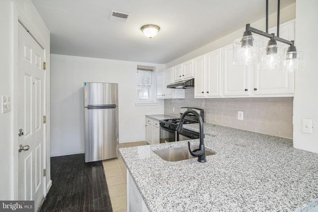 305 N 41ST ST, Philadelphia, PA 19104