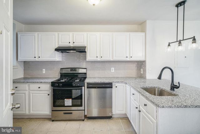 305 N 41ST ST, Philadelphia, PA 19104