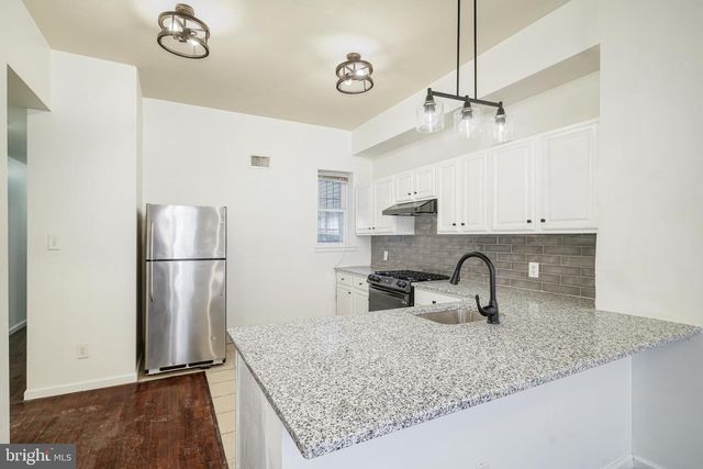 305 N 41ST ST, Philadelphia, PA 19104