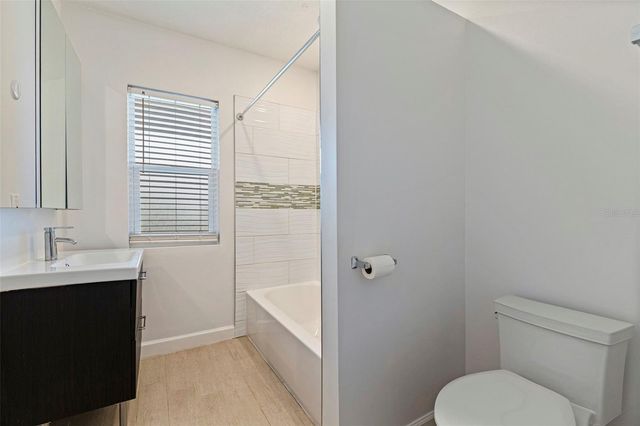 410 12TH AVENUE NE 10, St Petersburg, FL 33701