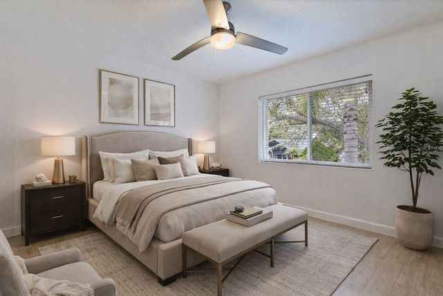 410 12TH AVENUE NE 10, St Petersburg, FL 33701