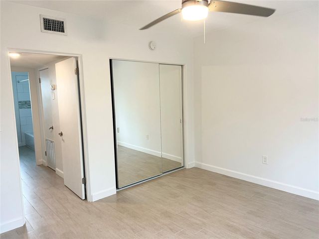 410 12TH AVENUE NE 10, St Petersburg, FL 33701