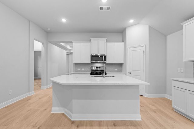 3953 Avendale, Heartland, TX 75114