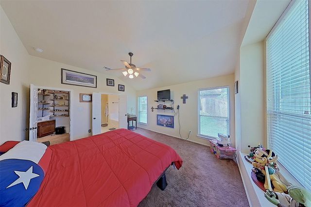 282 Sunset Path S, Conroe, TX 77316