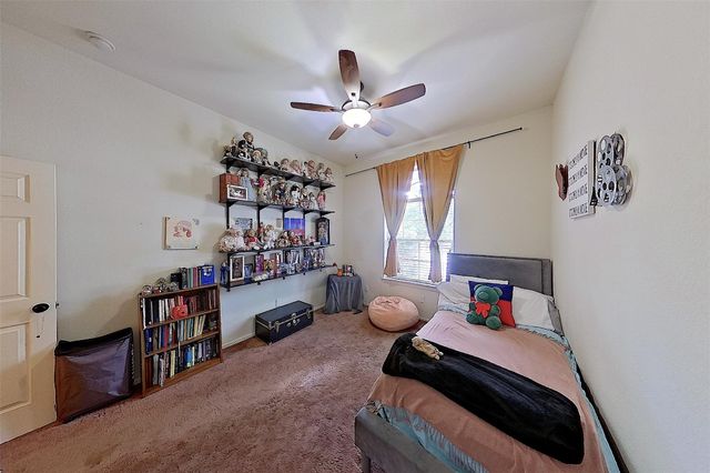 282 Sunset Path S, Conroe, TX 77316