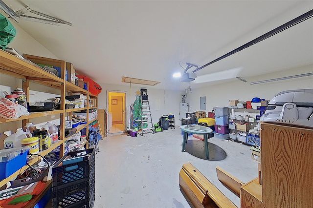 282 Sunset Path S, Conroe, TX 77316