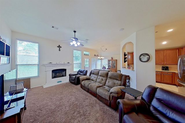 282 Sunset Path S, Conroe, TX 77316