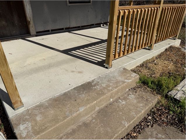 1027 E Lamar Street, Sherman, TX 75090