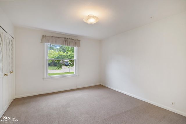 19980 W Clairview Court Court, Grosse Pointe Woods, MI 48236