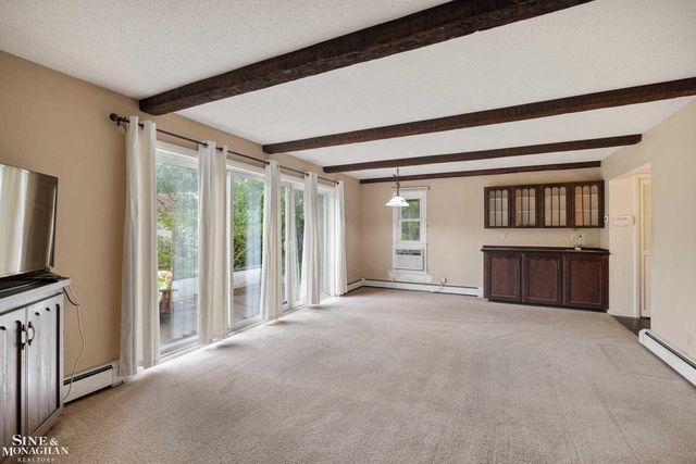 19980 W Clairview Court Court, Grosse Pointe Woods, MI 48236