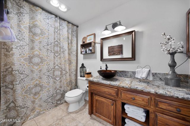28360 Burning Tree Drive, Tehachapi, CA 93561