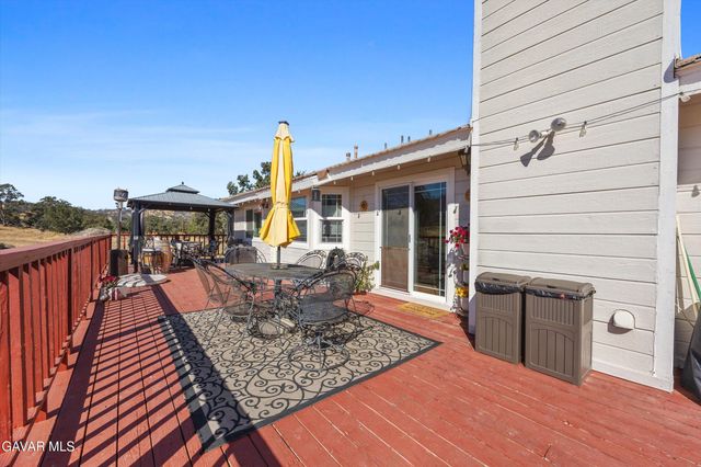 28360 Burning Tree Drive, Tehachapi, CA 93561