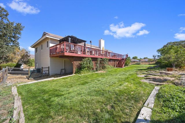 28360 Burning Tree Drive, Tehachapi, CA 93561