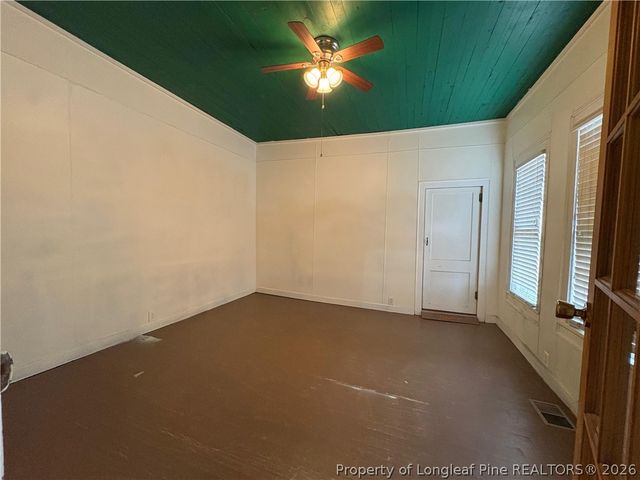 3174 Lindsay Road, Raeford, NC 28376