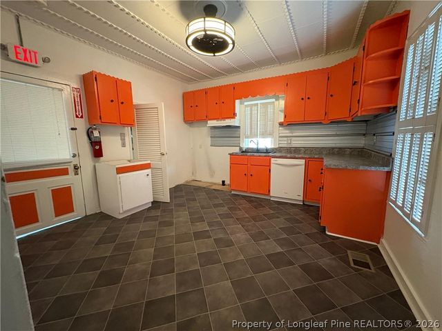 3174 Lindsay Road, Raeford, NC 28376