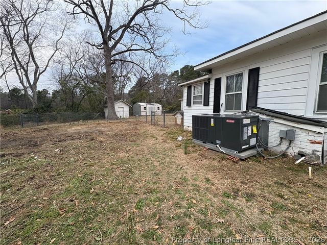 3174 Lindsay Road, Raeford, NC 28376