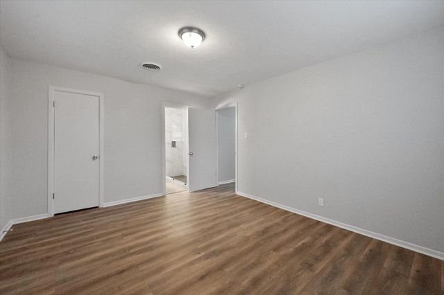 7821 Regency Lane, Fort Worth, TX 76134