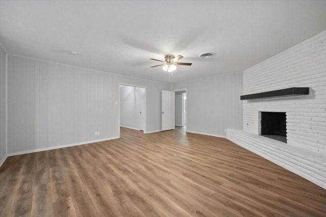 7821 Regency Lane, Fort Worth, TX 76134