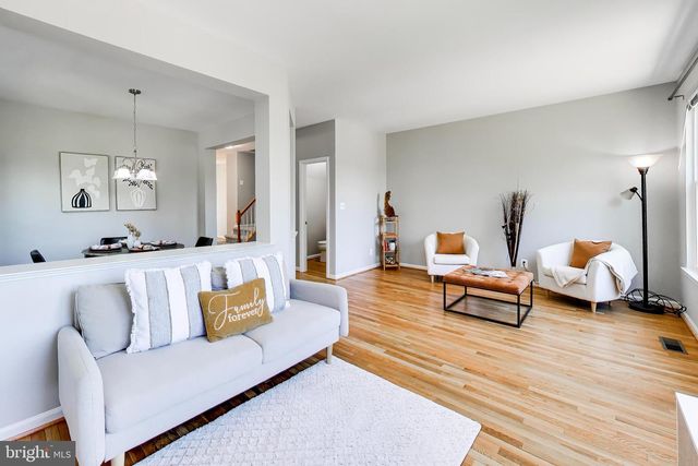 3546 MOON WAY, Woodbridge, VA 22193