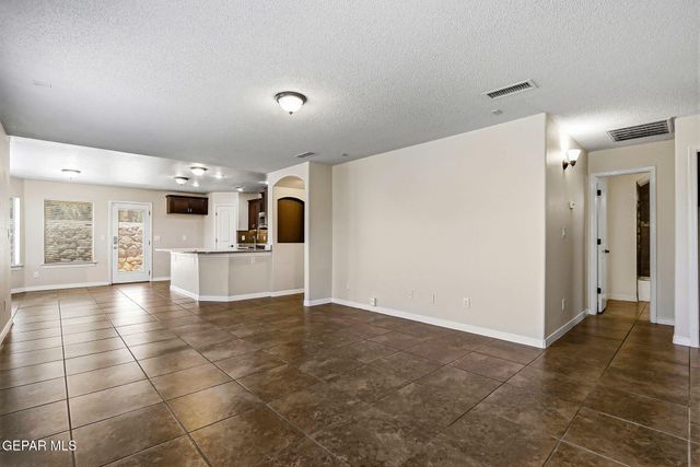 11583 SAINT MARTIN Way, El Paso, TX 79936