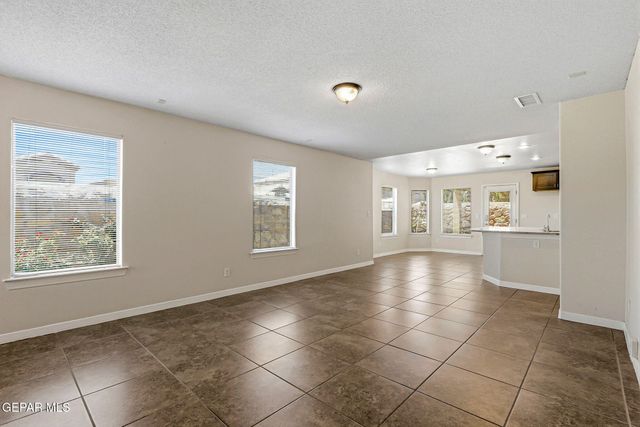 11583 SAINT MARTIN Way, El Paso, TX 79936