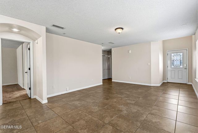 11583 SAINT MARTIN Way, El Paso, TX 79936