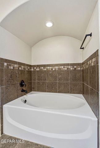 11583 SAINT MARTIN Way, El Paso, TX 79936