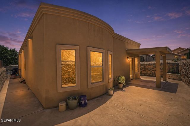 11583 SAINT MARTIN Way, El Paso, TX 79936