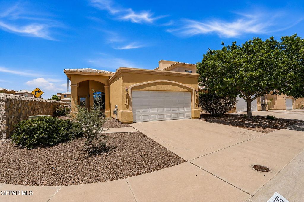 11583 SAINT MARTIN Way, El Paso, TX 79936